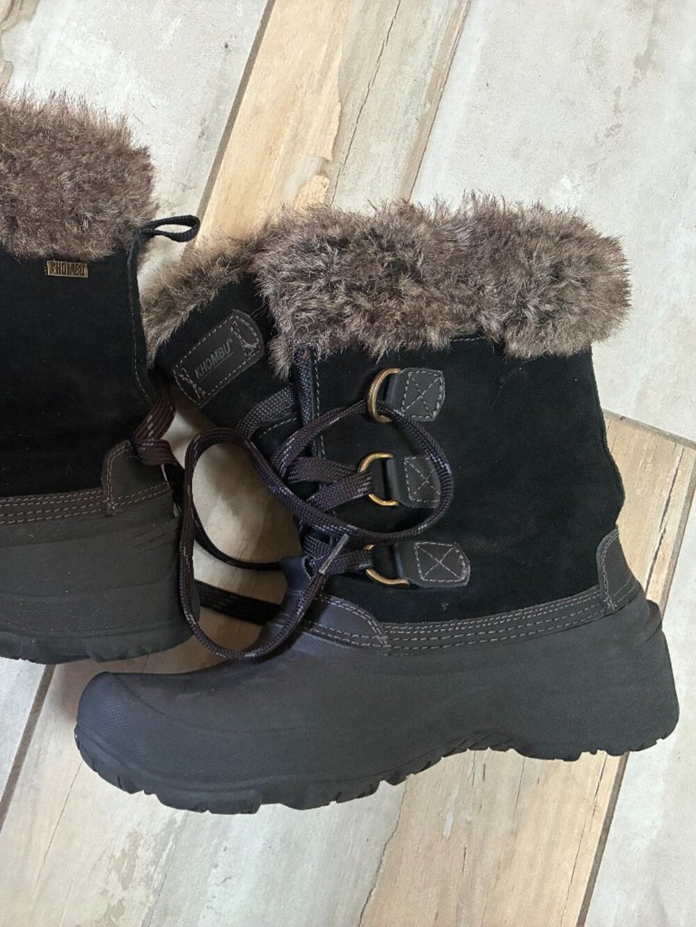 Khombu- Worn once- furtop, rubber bottom snow boots, Sz 10